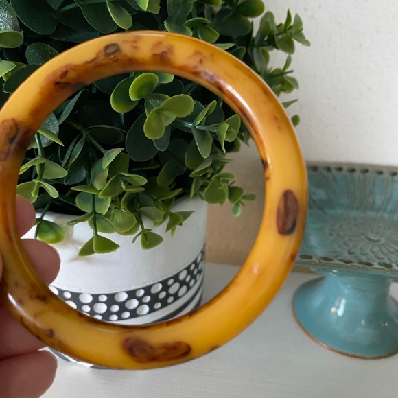 Vintage Bakelite Bangle Bracelet Earth Tones Brown caramel Butterscotch Marbled - Picture 3 of 4